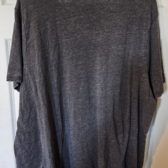 Gray Graphic Women's Top - Picture 3 of 3